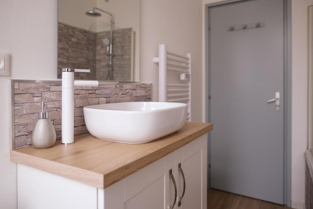 Appartement - Parking Prive Gratuit, Proche Centre-Ville Et Gare De Saint-Omer 圣奥梅尔 外观 照片