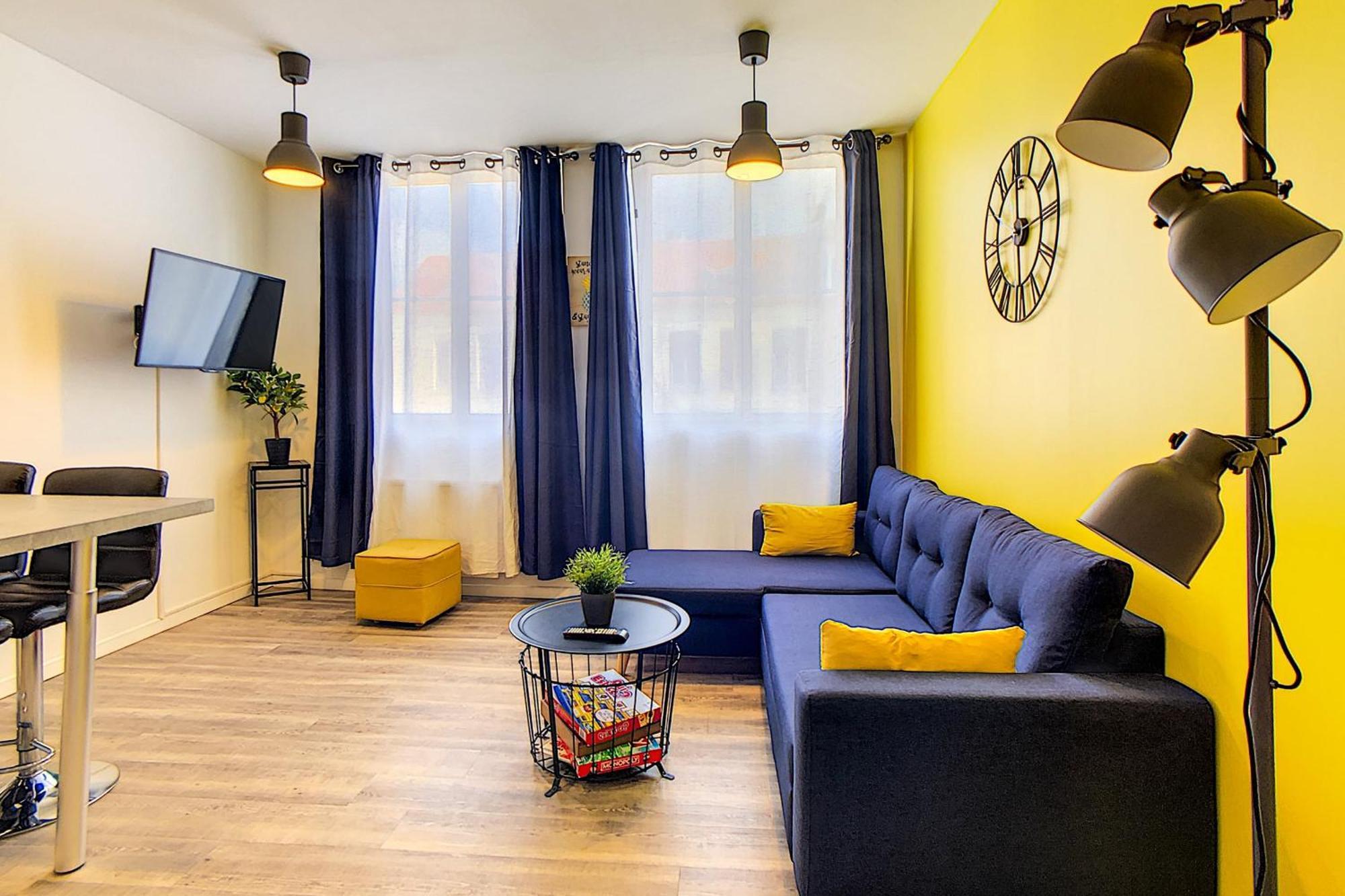 Appartement - Parking Prive Gratuit, Proche Centre-Ville Et Gare De Saint-Omer 圣奥梅尔 外观 照片