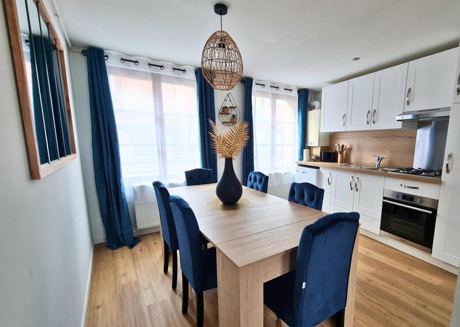 Appartement - Parking Prive Gratuit, Proche Centre-Ville Et Gare De Saint-Omer 圣奥梅尔 外观 照片